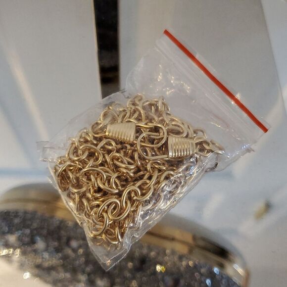 Gorgeous Rhinestone Bling Silver Evening Handbag Purse - Picture 7 of 7